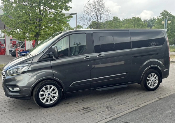 Ford Tourneo Custom cena 139000 przebieg: 137000, rok produkcji 2018 z Kleczew małe 191